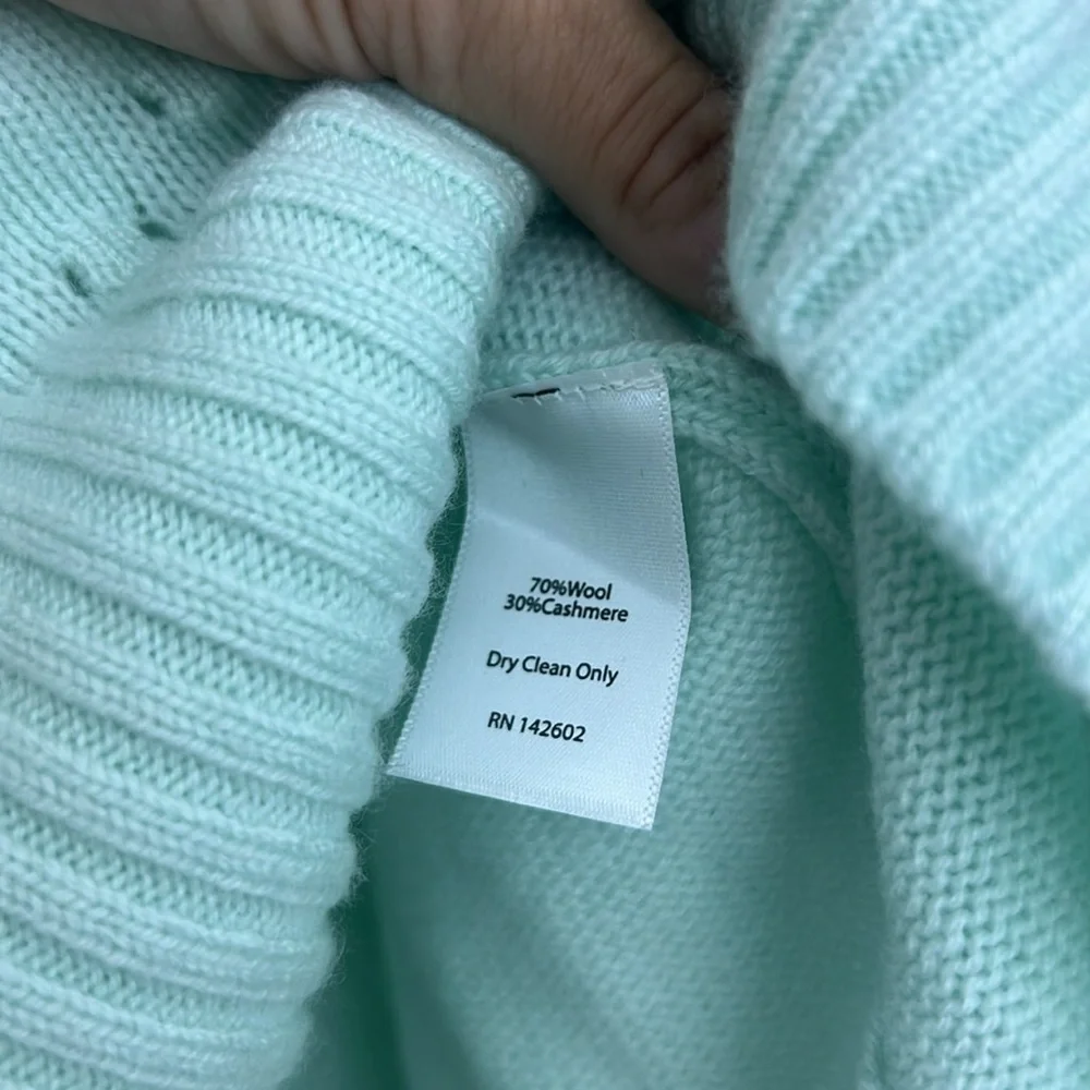 NWOT Sail to Sable Green Crew Neck  Cashmere - Picture 3 of 5